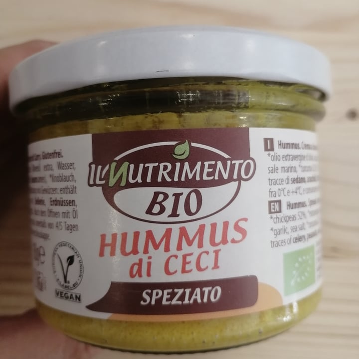 photo of Il Nutrimento Hummus di ceci speziato shared by @silviaf1991 on  13 Aug 2022 - review