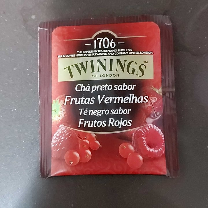 photo of Twinings Tea four red fruits shared by @fabioradicchi on  10 May 2022 - review