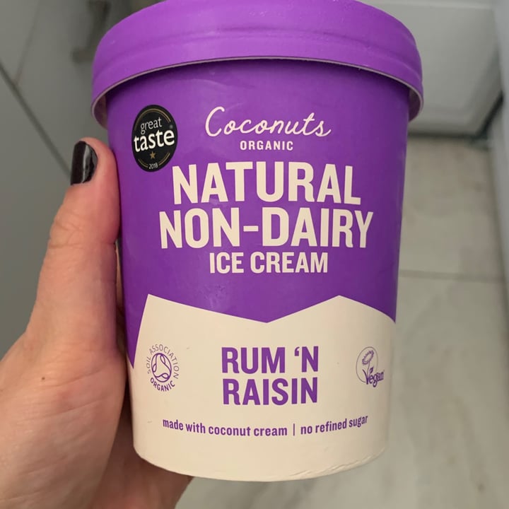 photo of Foodsaver Rum'N raisin Ice cream shared by @cyprusveganfinds on  04 Jan 2021 - review