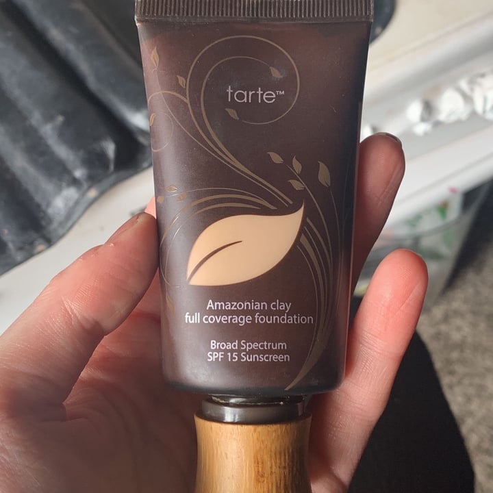 review photo of Tarte Cosmetics Amazonian clay foundation shared by @tschouten on 09 Apr 2022 - review
