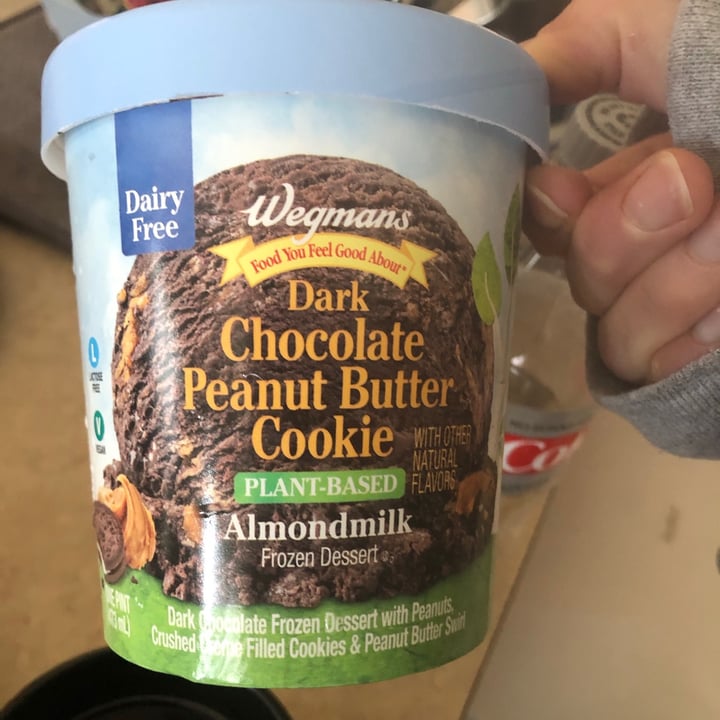 photo of Wegmans Chocolate Peanut Butter Cookie shared by @agattelaro on  24 Mar 2021 - review