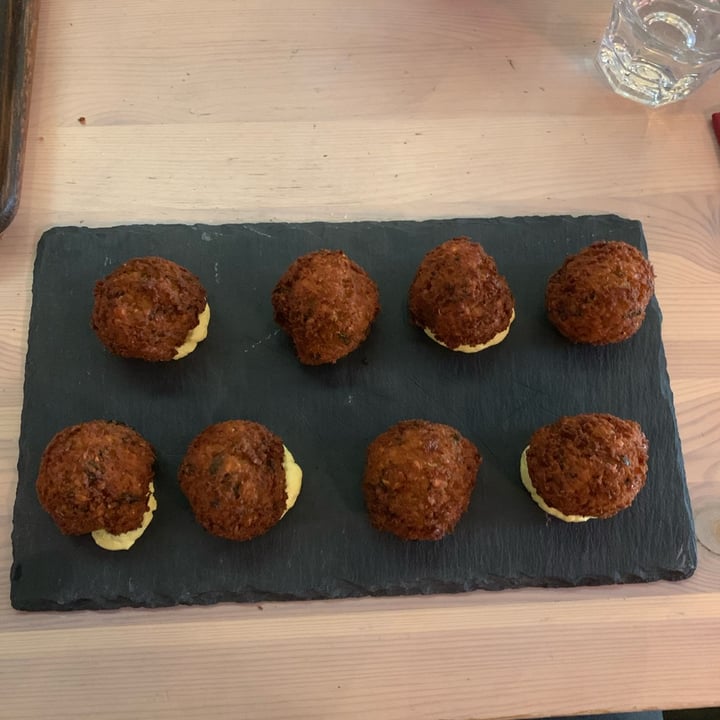 photo of Zoi health/food/drinks Falafel Vegani Con Maionese shared by @neydal on  25 Jan 2022 - review