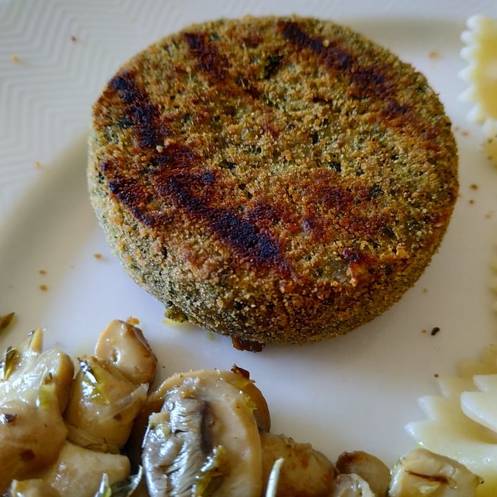 review photo of Kioene mini burger agli spinaci shared by @martarosario17 on 29 Jul 2022 - review