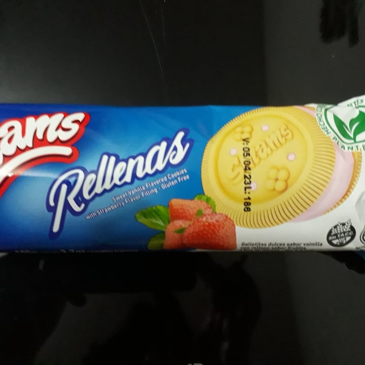 review photo of smams Galletitas De Vainilla & Relleno De Frutilla shared by @lulapasc on 08 Sep 2022 - review