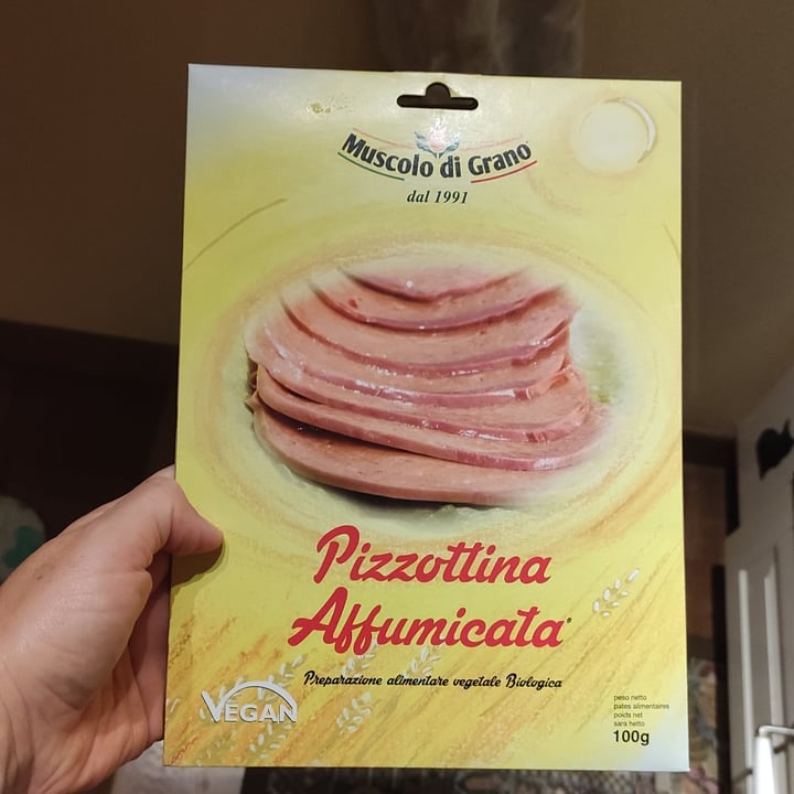 review photo of Muscolo di Grano Pizzottina affumicata shared by @mostravagante on 30 Sep 2022 - review