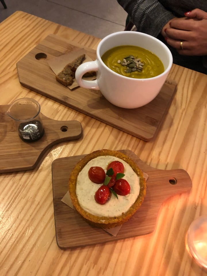 photo of Purana.Co Quiche de painço / Sopa de abóbora shared by @titaalmeida on  31 Aug 2019 - review