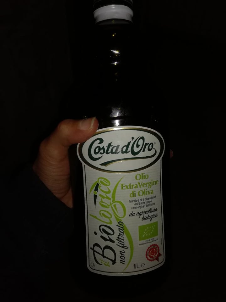 photo of Costa d'oro Olio extravergine biologico Costa d'oro shared by @nicolo on  24 Mar 2020 - review