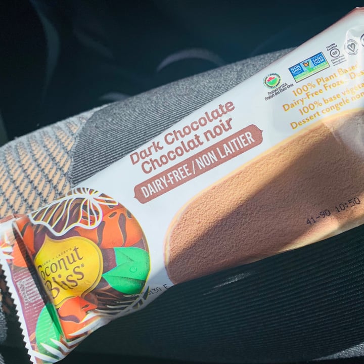 photo of Coconut Bliss Dark Chocolate Dairy-Free Frozen Dessert shared by @alternativevegan on  23 Sep 2021 - review