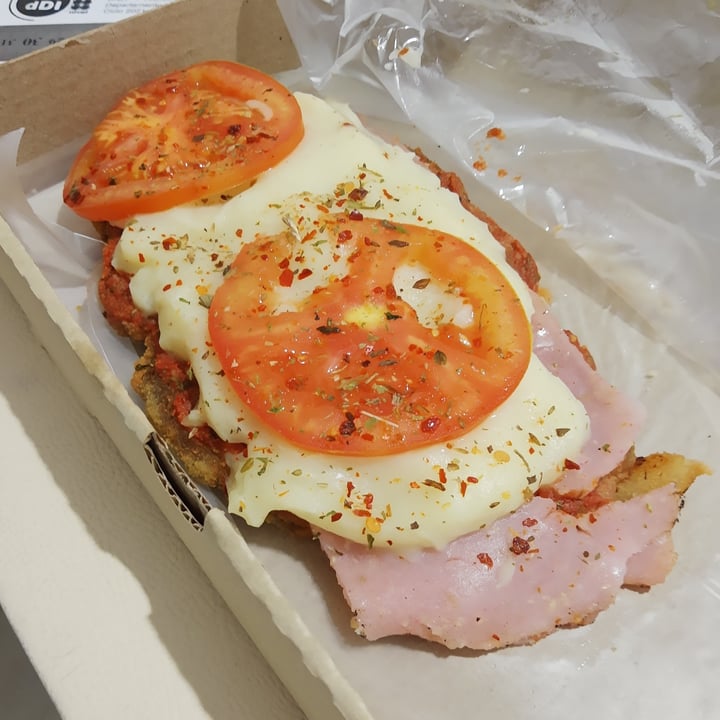 review photo of Pola Milanesa Napolitana shared by @luoliva01 on 12 Dec 2021 - review