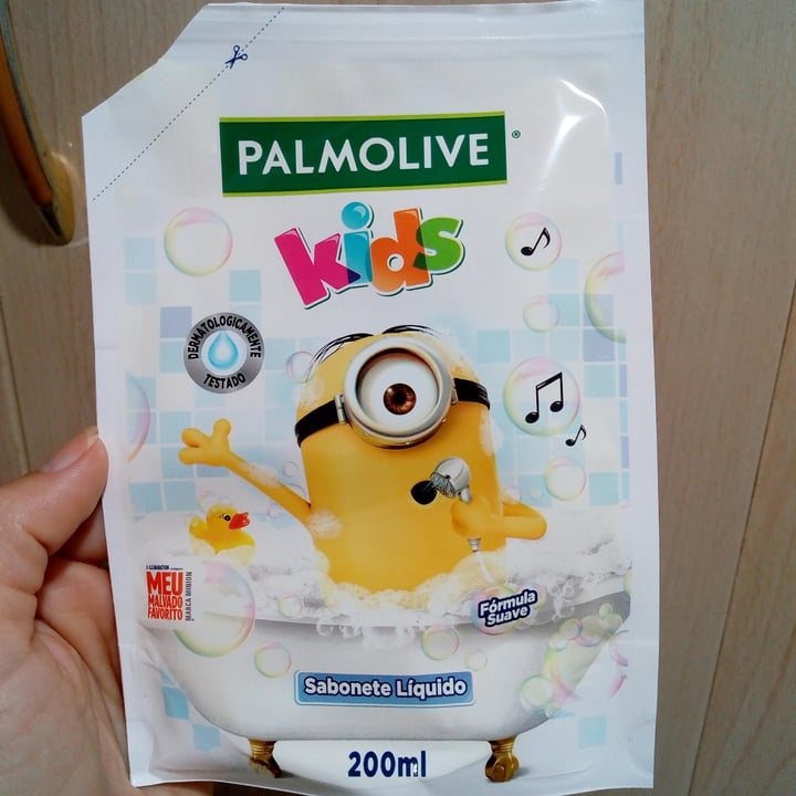 photo of Palmolive  Sabonete líquido shared by @josywolfart on  13 Oct 2022 - review