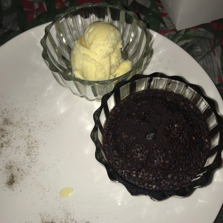 photo of Vegan E Meet Italy Vegan Chocolate Brownie with Vegan Ice Cream shared by @sineadf on  10 Sep 2020 - review