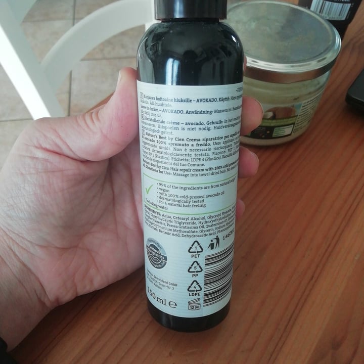 review photo of Nature’s best by cien Hair Repair Cream Avocado Oil shared by @annamasu on 14 Apr 2022 - review