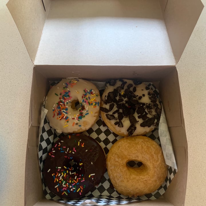 photo of Glam Doll Donuts Various Donuts shared by @katyinmpls on  13 Oct 2020 - review