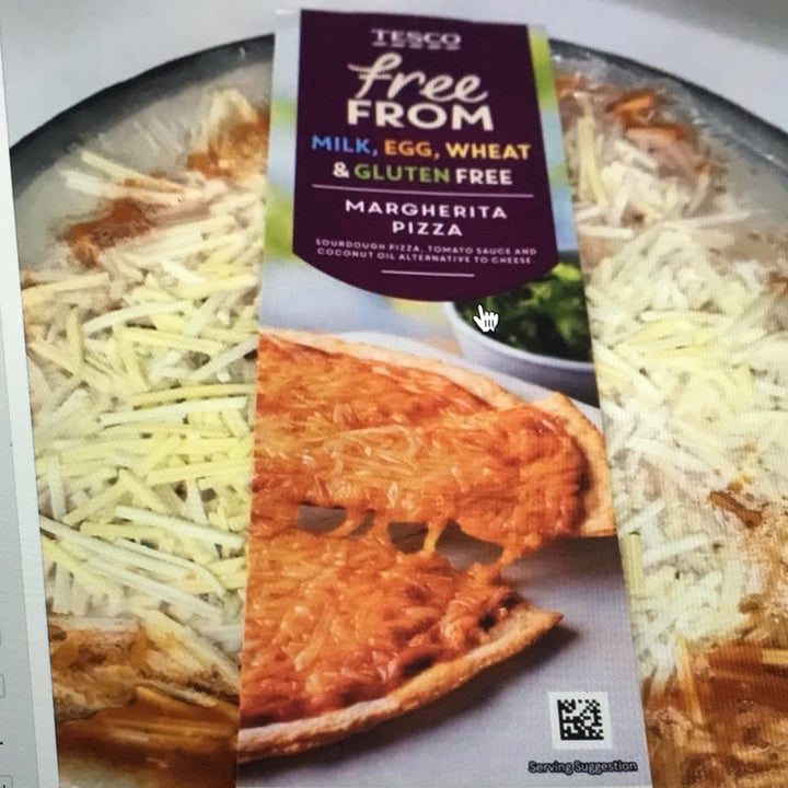 photo of Tesco Margarita Pizza shared by @theamicablevegan on  18 May 2020 - review