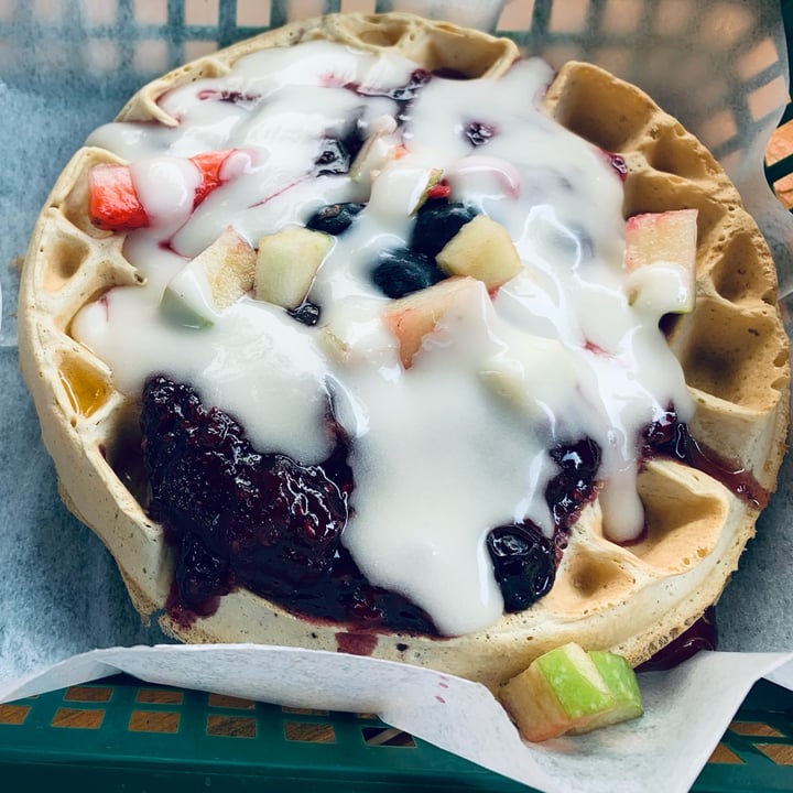 photo of Three Carrots Fountain Square Sweet Waffles shared by @allhess on  10 Oct 2021 - review