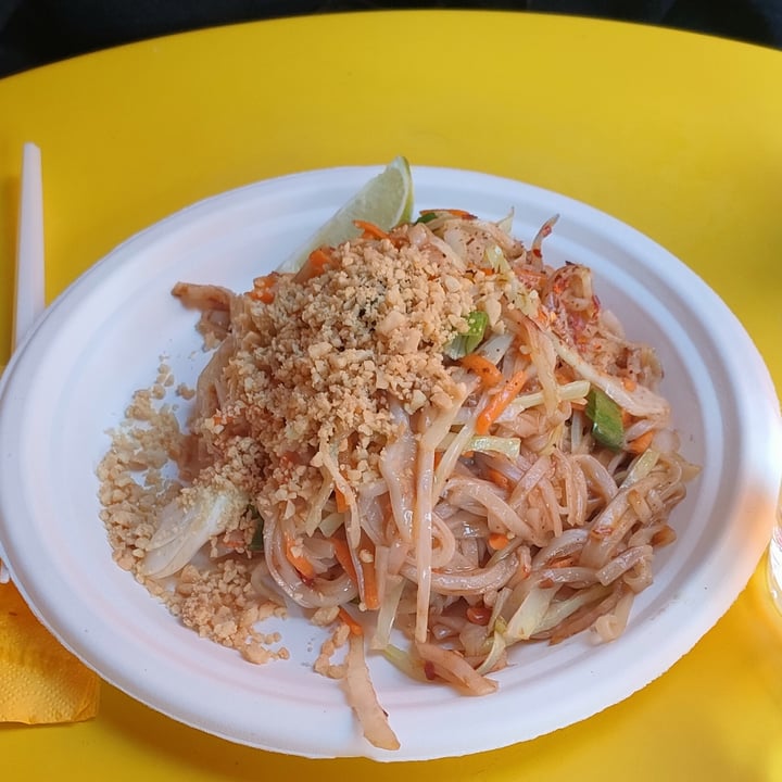 photo of Kinkhao Thai Food & Drinks Bologna Centro pad Thai Vegan shared by @irene80 on  15 Jan 2023 - review