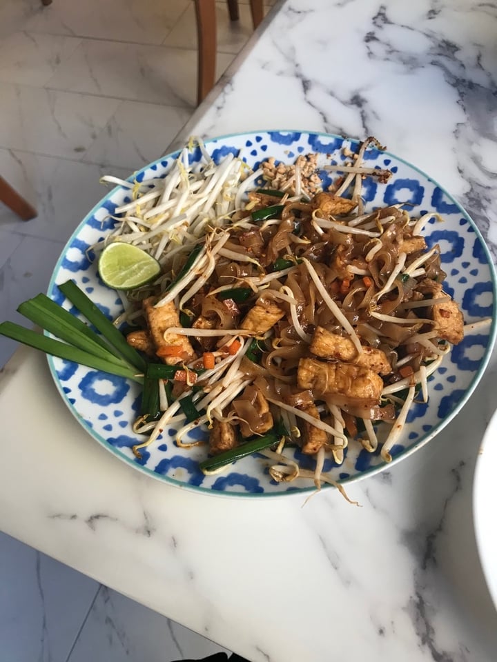 photo of May Veggie Home Phad Thai Tofu shared by @megtm on  29 Jan 2020 - review