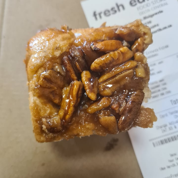 photo of Fresh Earth Food Store Chelsea Bun shared by @veronicagroen on  11 Jul 2022 - review