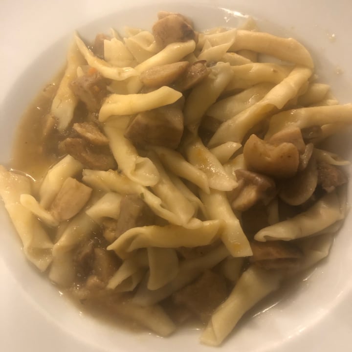 photo of Restoran Lovac Fusi con funghi porcini shared by @teresamoretti on  26 Aug 2022 - review