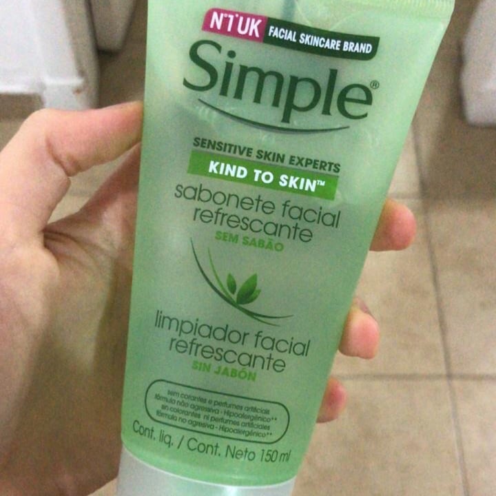photo of Simple refreshing facial wash shared by @rosurose on  23 Oct 2020 - review