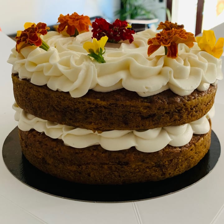 photo of La Besneta Carrot Cake vegano shared by @jordisupergeorge on  21 Aug 2021 - review