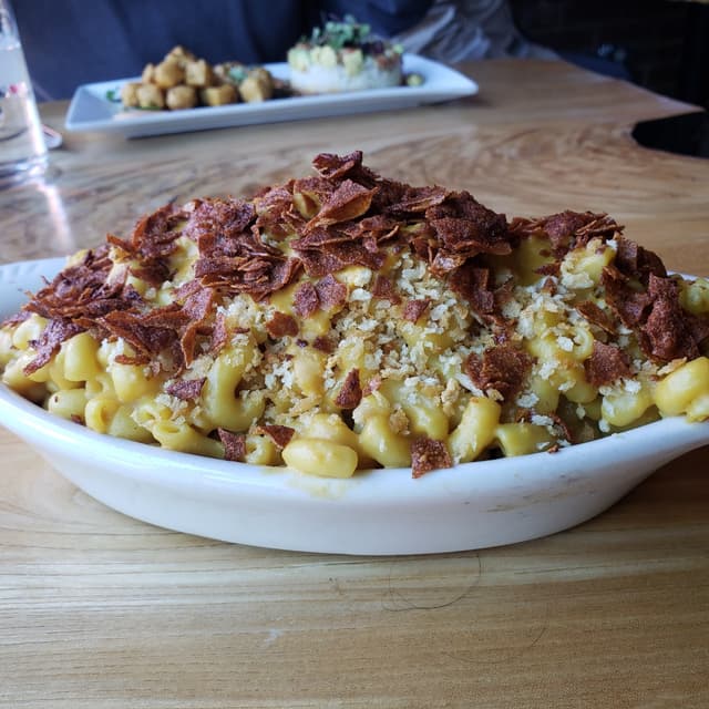 「Mac And cheese」の料理の写真