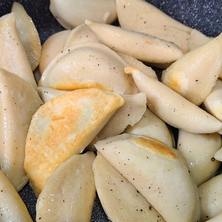 review photo of Cheemo Garlic lover perogies shared by @liljessicakes on 21 Feb 2022 - review