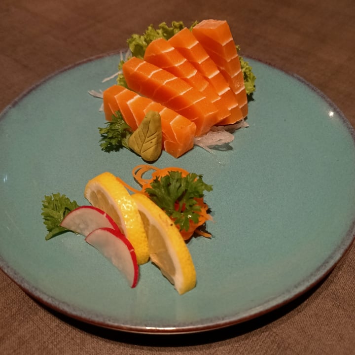 photo of Herbivore Salmon Sashimi shared by @skootykoots on  13 Dec 2021 - review