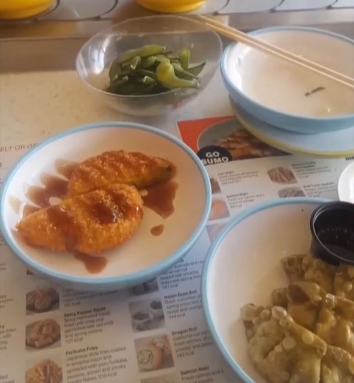 photo of Yo! Sushi Edamame, Pumpkin Katsu And Vegetable Gyozas shared by @leahrng on  25 Dec 2019 - review