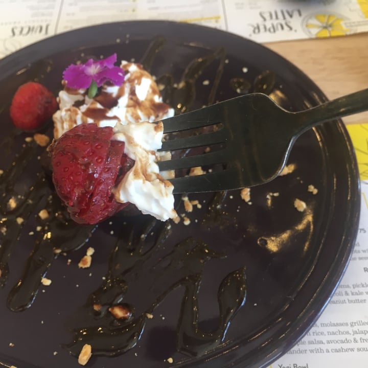 photo of Lexi's Healthy Eatery Warm Salted Choc Brownie shared by @carmenp on  19 Jan 2021 - review