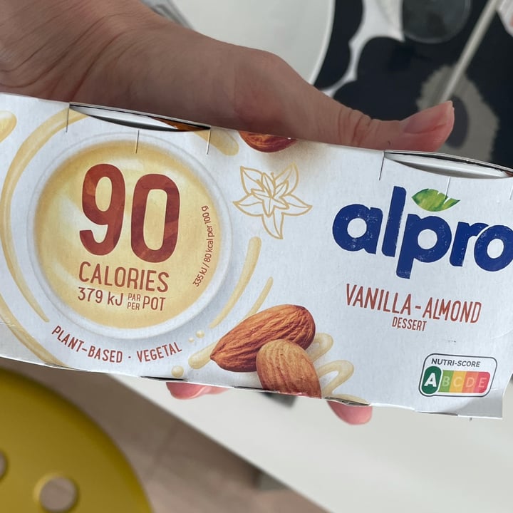 review photo of Alpro Vanilla Almond Dessert shared by @camueller on 12 Mar 2022 - review