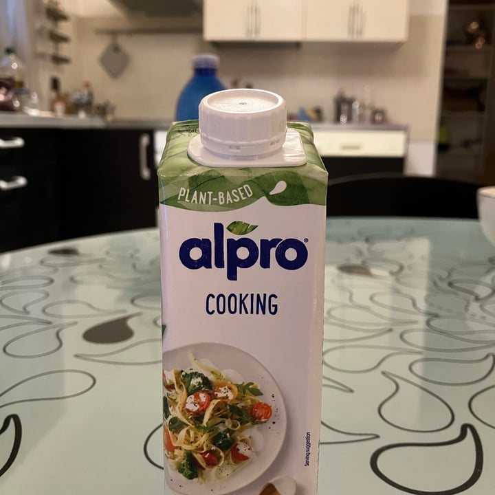 photo of Alpro Cooking/Cuisine Soya 14% Fat shared by @ginkopaperina on  28 May 2022 - review
