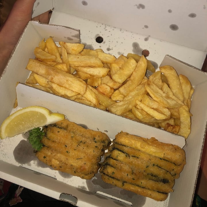 photo of #FISH Marchmont Tofish shared by @oatlygirl on  30 Jun 2021 - review