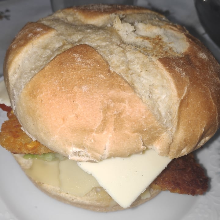 photo of Vegan Feel Lonchas 100% Veganas Queso shared by @josehdz on  27 Jan 2021 - review