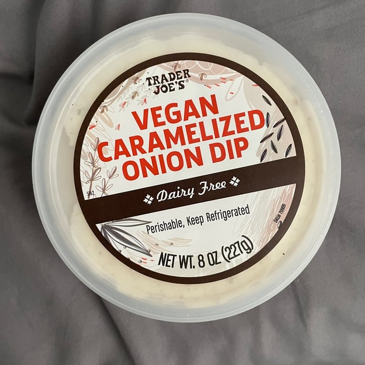 photo of Trader Joe's Vegan Caramelized Onion Dip shared by @soularflare on  26 Apr 2021 - review