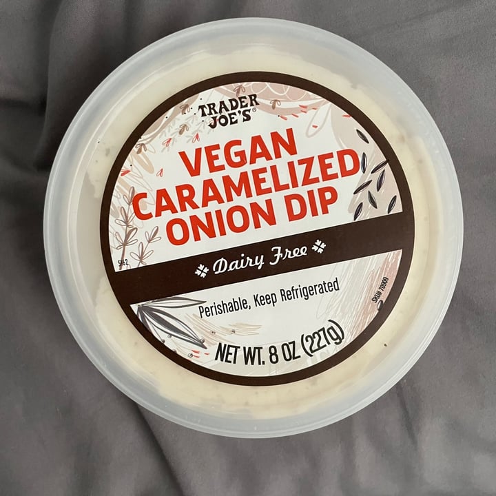 review photo of Trader Joe's Vegan Caramelized Onion Dip shared by @soularflare on 26 Apr 2021 - review