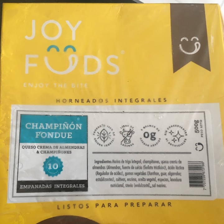 photo of Joy füds Empanadas Integrales De Champiñon Fondue shared by @marianatejada28 on  14 Mar 2022 - review