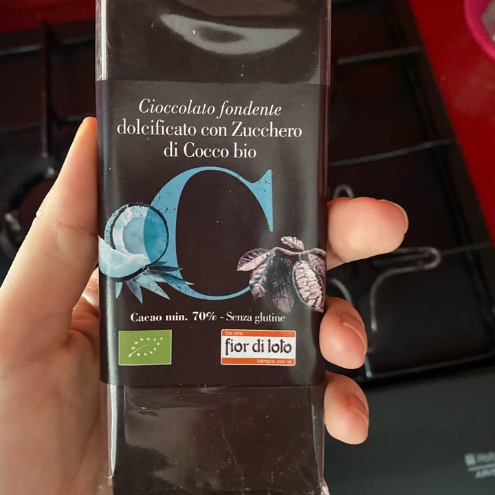 photo of Fior di Loto Cioccolato fondente dolcificato con zucchero di cocco bio shared by @robertat on  19 Mar 2022 - review