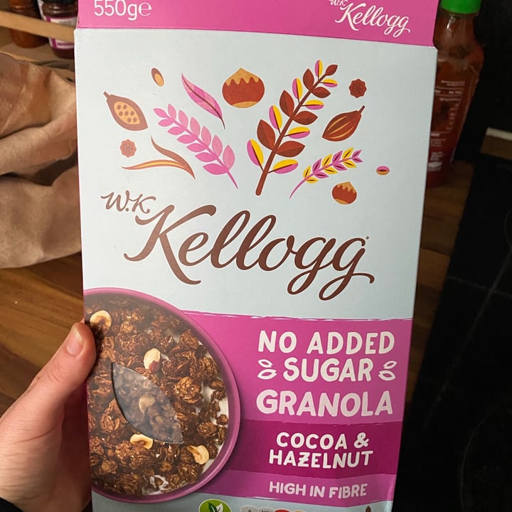 photo of Kellogg Cocoa And Hazelnut Granola shared by @robsm95 on  09 Nov 2020 - review
