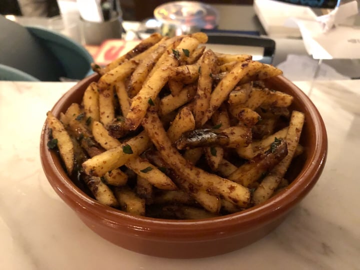 photo of The Guild Salt and Vinegar Fries shared by @noll-fyra on  18 Aug 2018 - review