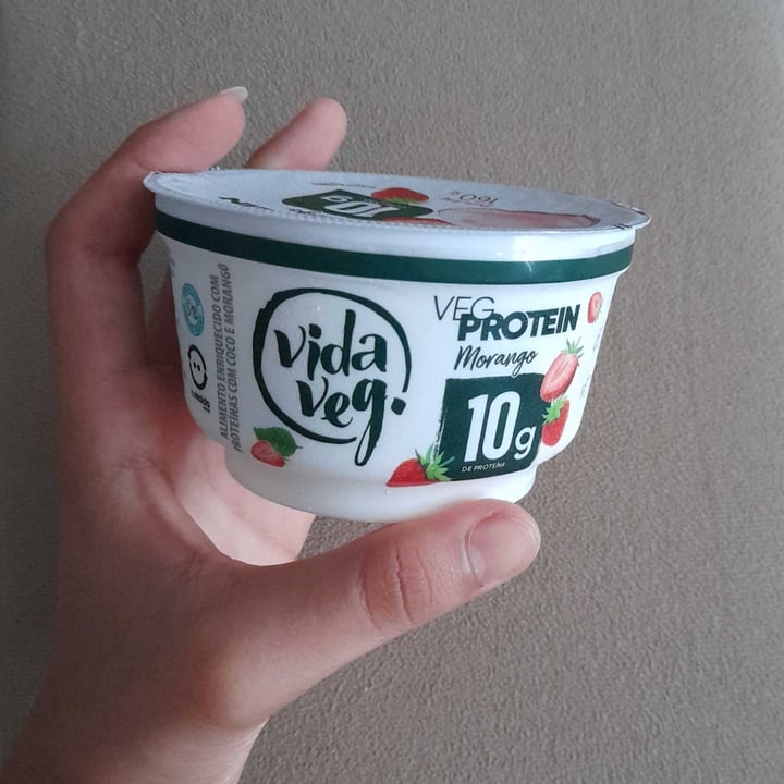 review photo of Vida Veg Iogurte Grego Proteina de Morango shared by @heloisademorais on 21 May 2022 - review