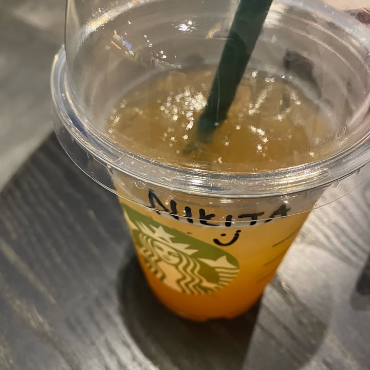 photo of Starbucks Peach iced Tea shared by @ftc on  04 Apr 2022 - review