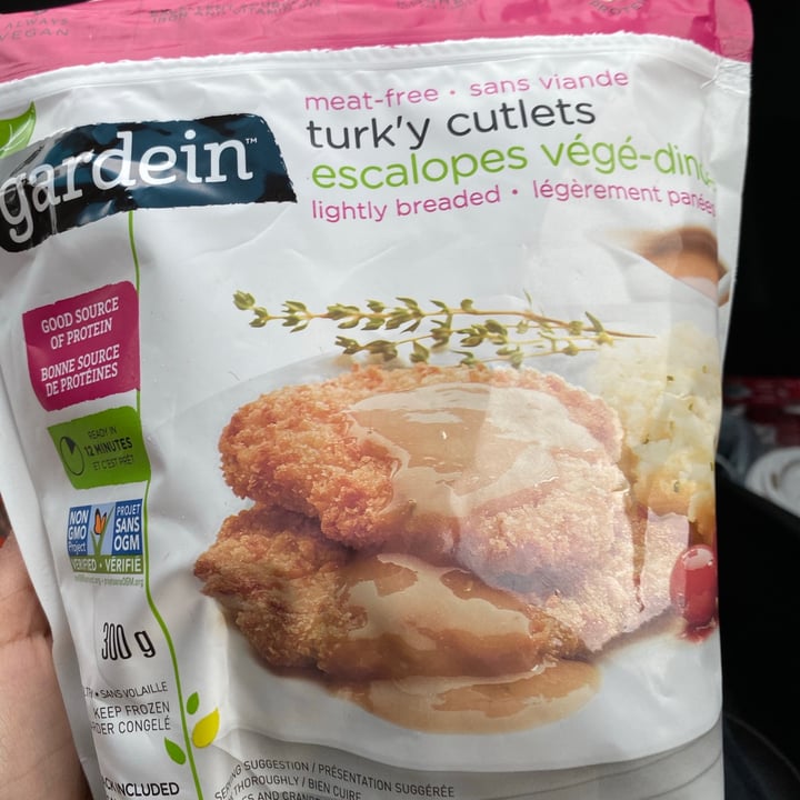 photo of Gardein Lightly Breaded Turky Cutlets shared by @iyerniki on  23 Jan 2021 - review