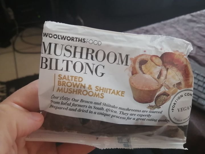 photo of Woolworths Food Mushroom Biltong Salted Brown & Shiitake Mushrooms shared by @teecee1401 on  05 Apr 2020 - review