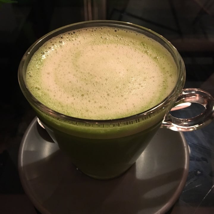 photo of Well Dressed Salad Bar Matcha Latte shared by @herbimetal on  24 May 2019 - review