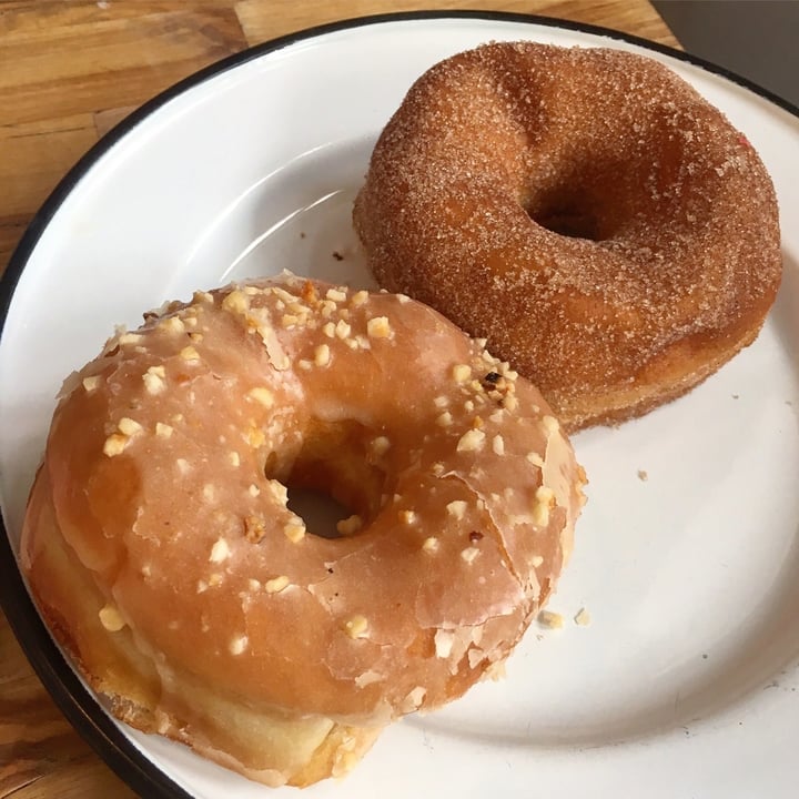 photo of Brammibal's Donuts Donut Azucarada shared by @immissnothing on  09 Mar 2020 - review