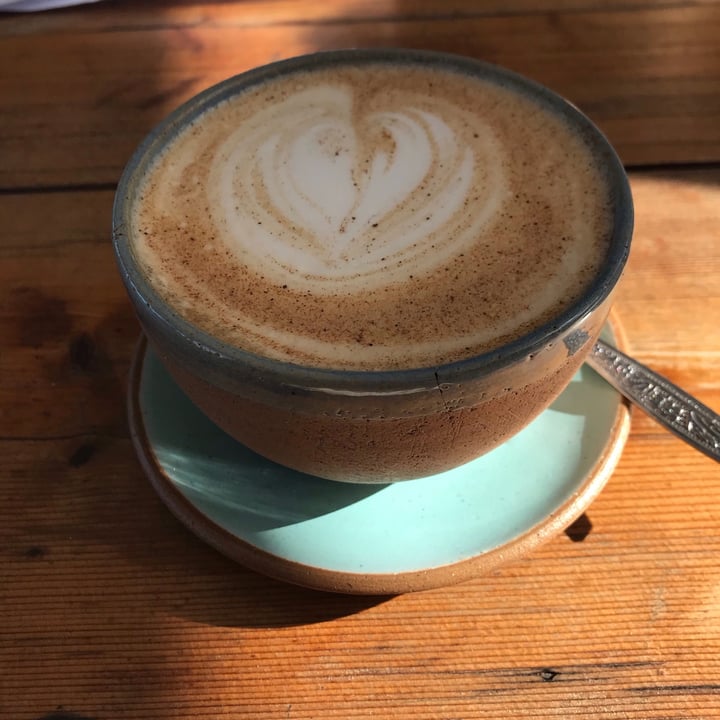 photo of Ohana Cafe Vegan Chai Latte shared by @wildkelso on  22 Aug 2020 - review