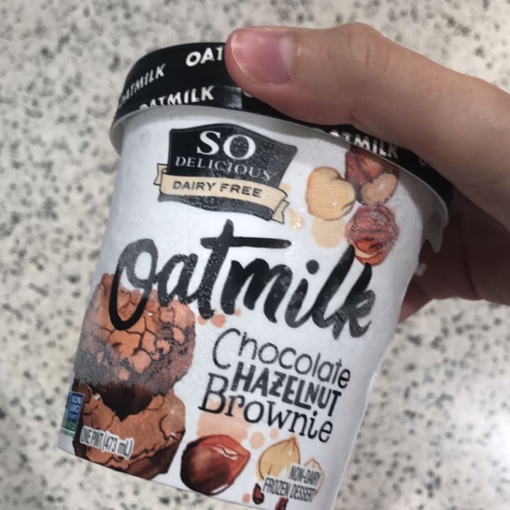 photo of So Delicious Dairy Free Chocolate Hazelnut Brownie Oatmilk Frozen Dessert shared by @kirbylove on  30 Oct 2022 - review