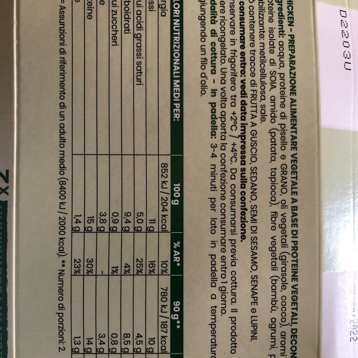 review photo of Amo Essere Veg chicken shared by @fatimars on 28 Aug 2022 - review