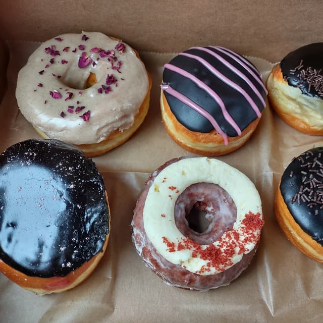 Photo of the dish “Vegan Donuts”
